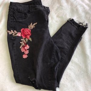 Floral Embroidered Pants